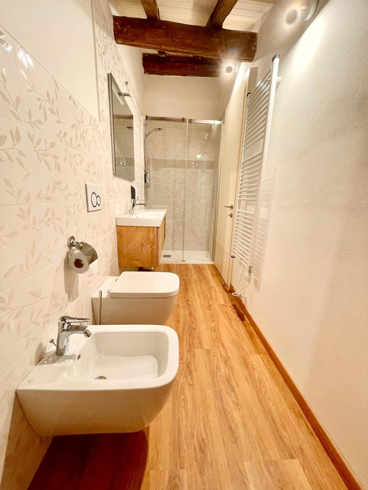 Domus 44 Apartments Werona Zewnętrze zdjęcie